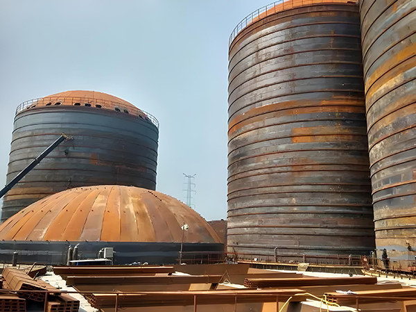 新荣焦粉钢板仓